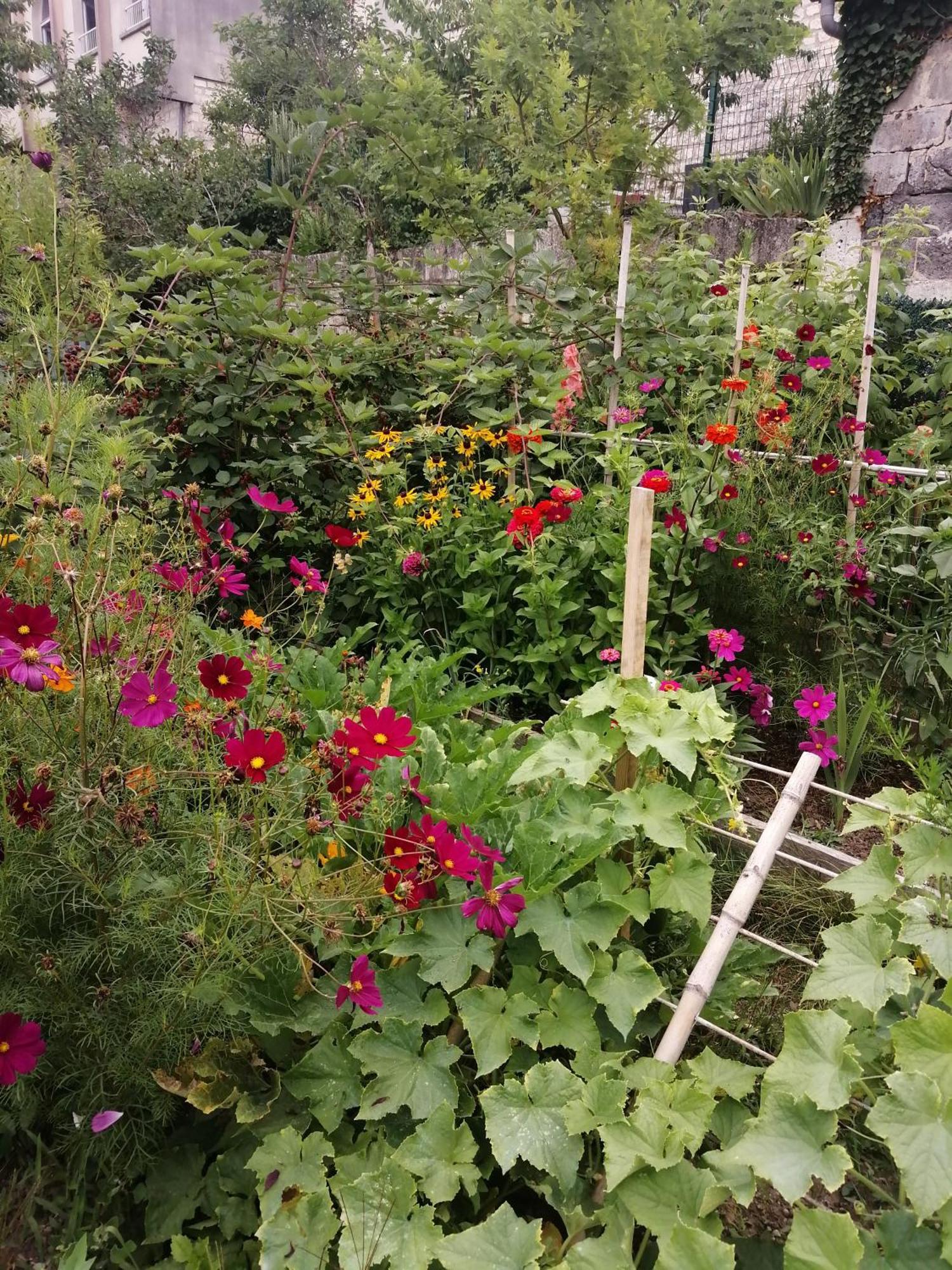Au Logis De Vechillot Bed & Breakfast Angouleme Bagian luar foto